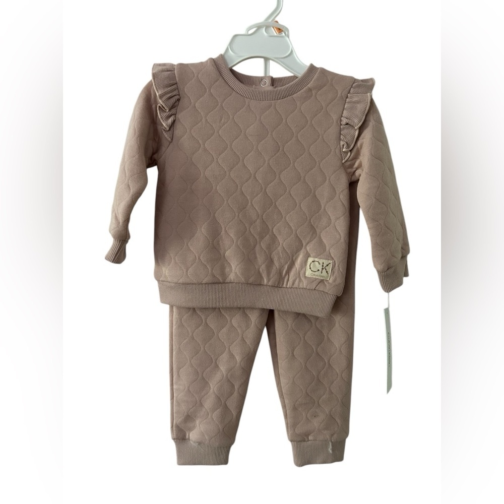 CK Calvin Klein Quilted Tan Baby 2 pc Outfit matching set size 12 months New